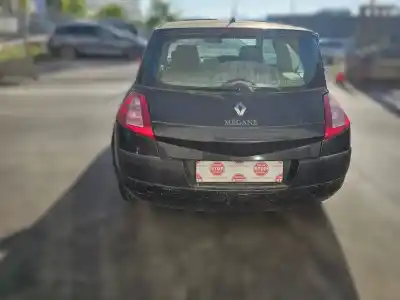 Здавання транспортного засобу RENAULT MEGANE II BERLINA 5P Confort Expression року 2003 потужний K9KD7