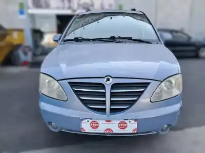 Здавання транспортного засобу ssangyong rodius d/d27dt року 2005 потужний d27dt