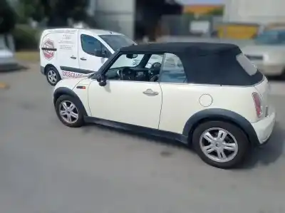 Scrapping Vehicle mini cabrio (r52) one of the year 2006 powered w10b16a