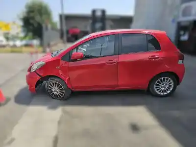 Veicolo di demolizione toyota yaris active dell'anno 2009 alimentato 1nd
