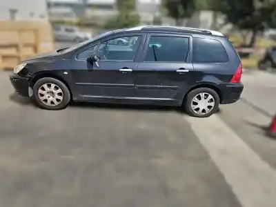 Scrapping Vehicle PEUGEOT 307 BREAK (3E)  of the year 2003 powered NFU