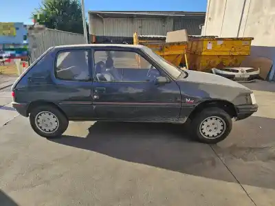 Vehículo de desguace PEUGEOT 205 BERLINA  del año 1993 con motor K2D