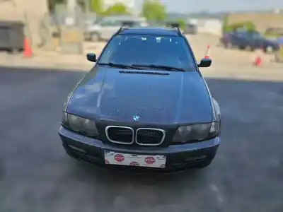 Vehículo de desguace BMW 3 TOURING (E46)  del año 2000 con motor 204D1