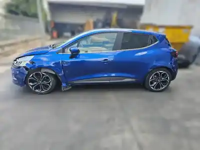 Veículo de Sucata renault clio iv zen do ano 2017 alimentado h5f408