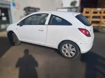 Здавання транспортного засобу opel corsa d cmon року 2008 потужний z13dtj