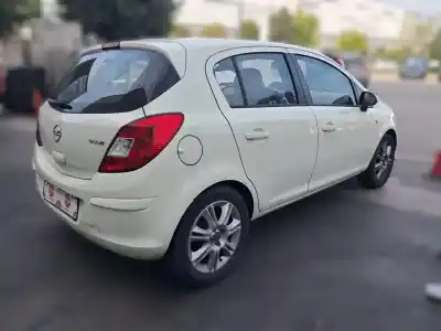 Veicolo di demolizione opel corsa d a13dtr dell'anno 2011 alimentato a13dtr