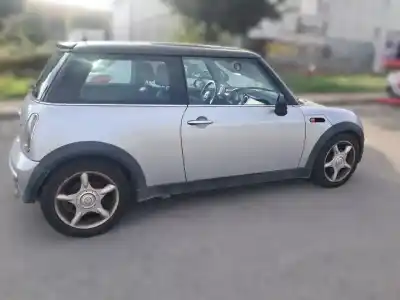 Veicolo di demolizione mini mini (r50,r53) g-w10b16a dell'anno 2002 alimentato w10b16a