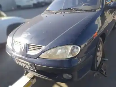 Здавання транспортного засобу RENAULT MEGANE I FASE 2 CLASSIC (LA..)  року 2002 потужний K4M Здавання транспортного засобу RENAULT MEGANE I FASE 2 CLASSIC (LA..)  року 2002 потужний K4M