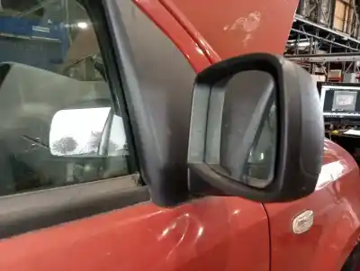 Veicolo di demolizione fiat panda (169) 1.2 8v dynamic dell'anno 2005 alimentato 188a4000