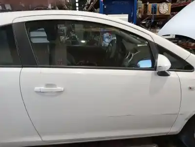 Veicolo di demolizione opel corsa d expression dell'anno 2012 alimentato a13dtc