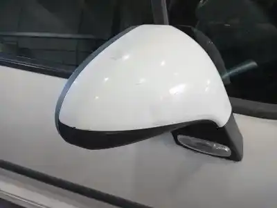 Veículo de Sucata peugeot 207 sport do ano 2007 alimentado 