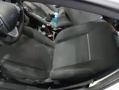 Sloopvoertuig ford fiesta (ccn) black edition van het jaar 2016 aangedreven snjd