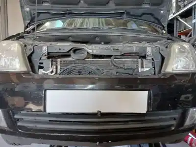 Veicolo di demolizione opel meriva blue line dell'anno 2004 alimentato z 17 dth