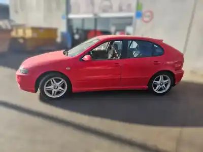 Veículo de Sucata seat leon (1m1) sport do ano 2004 alimentado arl