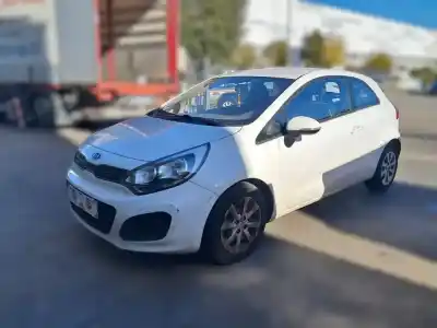 Veículo de Sucata kia rio basic do ano 2012 alimentado g4la