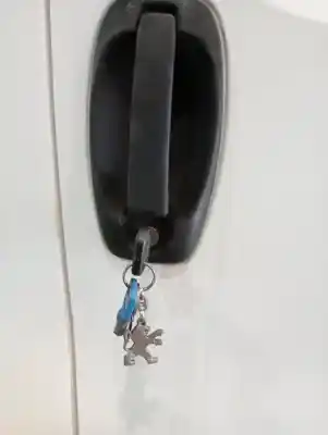 Veículo de Sucata peugeot bipper básico do ano 2014 alimentado bhs