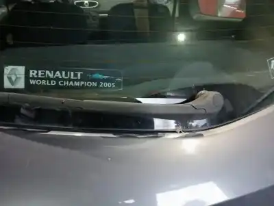 Veículo de Sucata renault clio iii authentique do ano 2006 alimentado k9km7