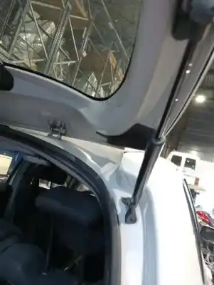 Veículo de Sucata toyota yaris active do ano 2009 alimentado 1krfe