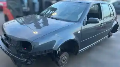 Veicolo di demolizione volkswagen golf iv berlina (1j1) golf iv dell'anno 2003 alimentato 