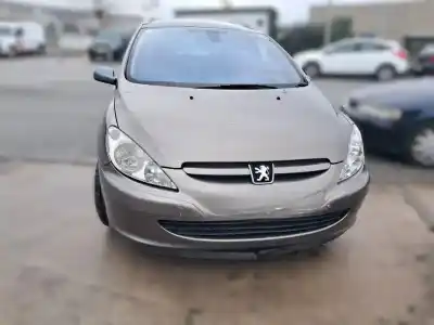 Véhicule à la ferraille PEUGEOT 307 BREAK / SW (S1)  de l'année 2005 alimenté 9HY