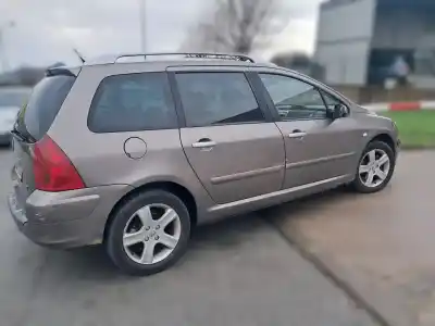 Vehicul casat peugeot 307 break / sw (s1) sw pack al anului 2005 alimentat 9hy