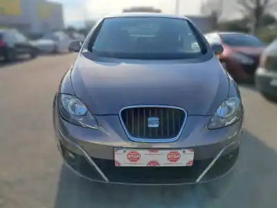 Véhicule à la ferraille SEAT ALTEA (5P1)  de l'année 2015 alimenté CBZB