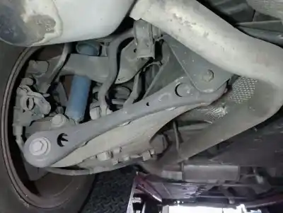 Véhicule à la ferraille audi a4 berlina (8e) 2.0 tdi 16v (103kw) de l'année 2006 alimenté bre