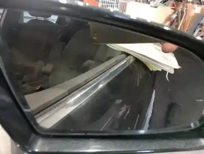 Véhicule à la ferraille audi a4 berlina (8e) 2.0 tdi 16v (103kw) de l'année 2006 alimenté bre