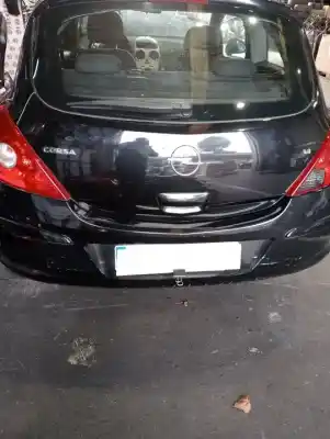 Véhicule à la ferraille opel corsa d catch me de l'année 2007 alimenté z14xep