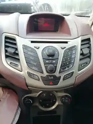 Veículo de Sucata ford fiesta (cb1) ambiente do ano 2009 alimentado f6jd