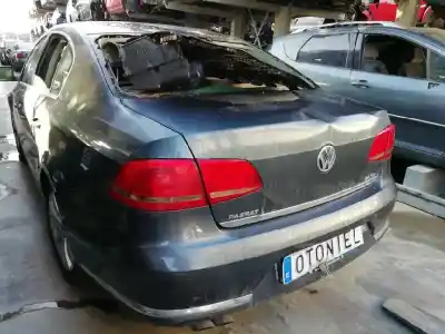 Veículo de Sucata volkswagen passat lim. (362) advance bluemotion do ano 2011 alimentado cff