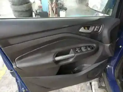 Здавання транспортного засобу ford kuga (cbs) titanium року 2014 потужний jqma