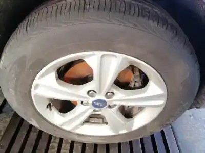 Здавання транспортного засобу ford kuga (cbs) titanium року 2014 потужний jqma
