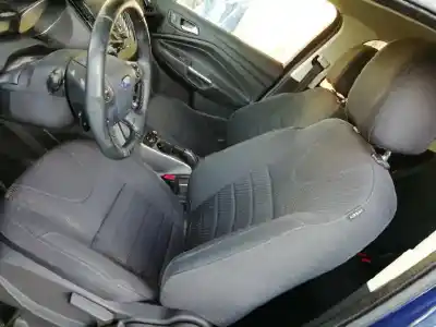 Здавання транспортного засобу ford kuga (cbs) titanium року 2014 потужний jqma