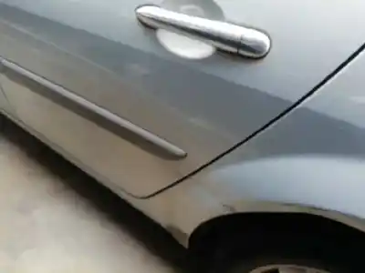 Veículo de Sucata renault megane ii classic berlina confort authentique do ano 2004 alimentado k4j d7