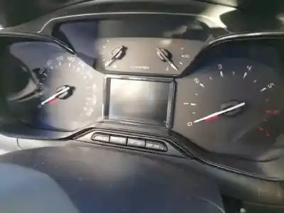 Veículo de Sucata citroen c3 aircross feel do ano 2021 alimentado yhy