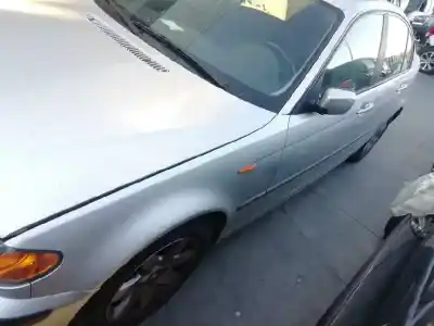 Sloopvoertuig bmw serie 3 berlina (e46) 320d van het jaar 2002 aangedreven 204d4