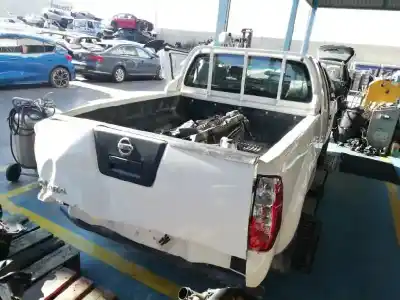 Здавання транспортного засобу nissan navara pick-up (d40m) doble cab fe 4x4 року 2014 потужний yd25ddti