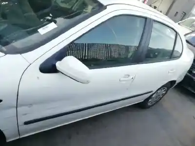 Здавання транспортного засобу seat toledo (1m2) select року 2000 потужний ahf