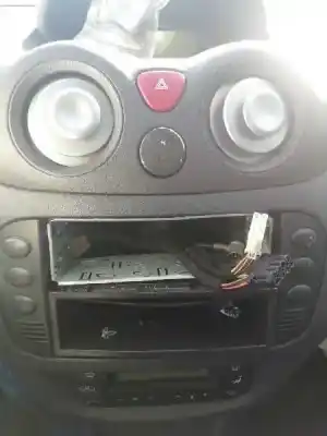 Véhicule à la ferraille citroen c3 1.4 hdi exclusive de l'année 2005 alimenté 8hz