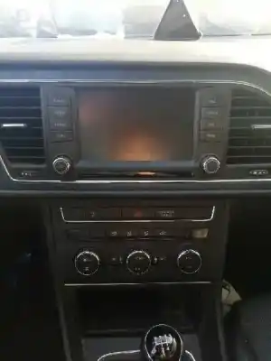 Veículo de Sucata seat                                               leon st (5f8)                                                                                                                                                                                                                                              reference plus                                                                                                                                                                                                                                             do ano 2016 alimentado cxx