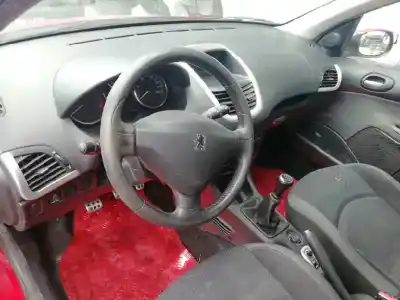 Veicolo di demolizione peugeot 206+ básico dell'anno 2009 alimentato hfx