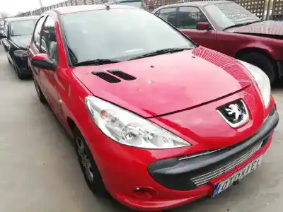 Vehicul casat PEUGEOT 206+ Básico al anului 2009 alimentat HFX