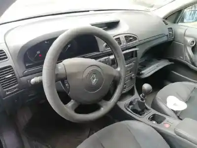 Здавання транспортного засобу renault laguna ii (bg0/1_) 2.0 dci (bg1t) року 2006 потужний m9r a7