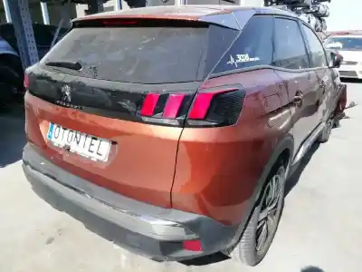 Vehículo de desguace peugeot 3008 style del año 2019 con motor hn05