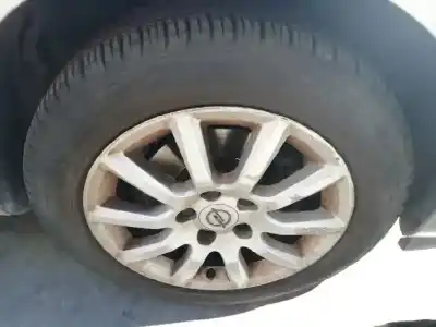 Здавання транспортного засобу opel astra h berlina cosmo року 2004 потужний z17dth