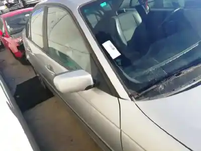 Здавання транспортного засобу bmw serie 3 berlina (e46) 318d року 2003 потужний 204d4