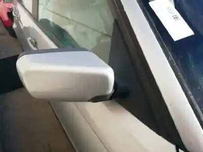Здавання транспортного засобу bmw serie 3 berlina (e46) 318d року 2003 потужний 204d4
