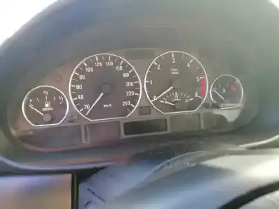 Здавання транспортного засобу bmw serie 3 berlina (e46) 318d року 2003 потужний 204d4