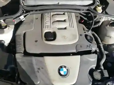Здавання транспортного засобу bmw serie 3 berlina (e46) 318d року 2003 потужний 204d4